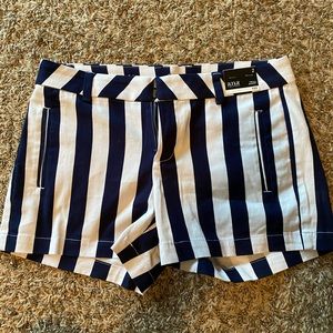 Twill shorts size 2